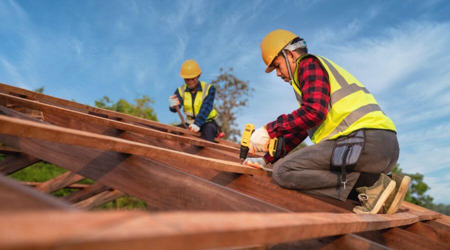 Professional Flat Roofing Installation services in Ojibwa, WI